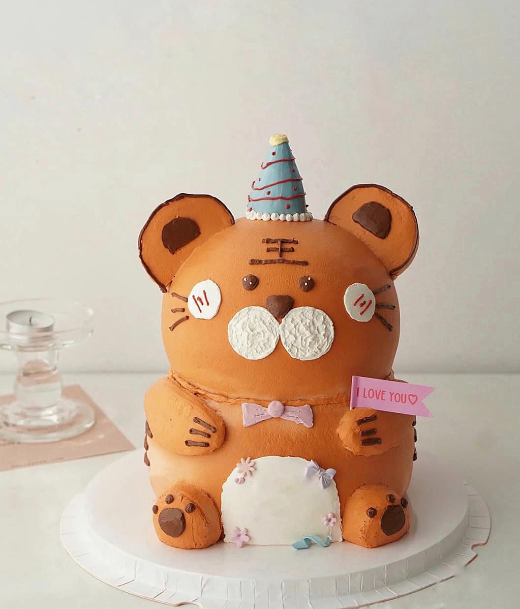 Bánh sinh nhật tạo hình hổ cute CO-1148 (16x10cm) - Cake Ocean