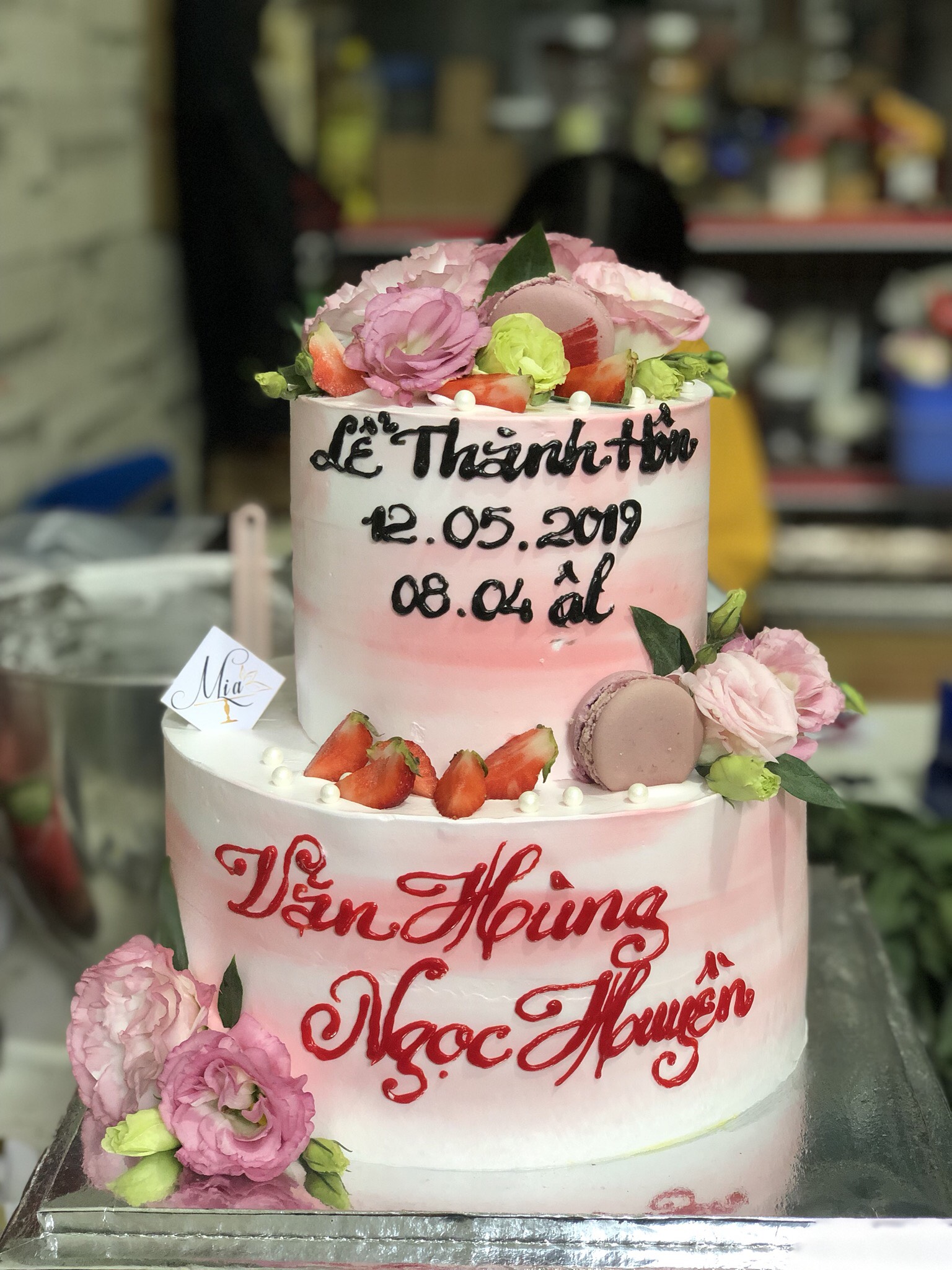Tổng hợp 20+ Bánh kem kỷ niệm ngày cưới vô cùng đẹp & cùng lời chúc ý nghĩa  | Bánh kem hương vị Việt - Banhngot.vn