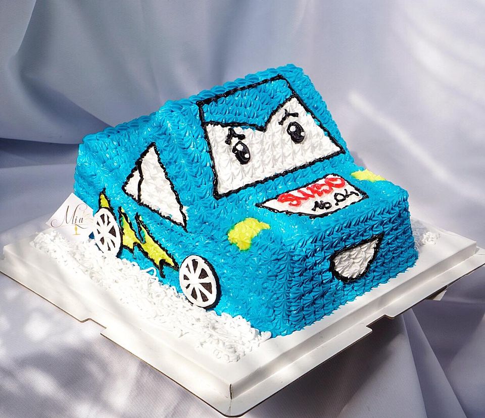 Ngộ nghĩnh Những mẫu Bánh Sinh nhật Xe ô tô, Máy bay cho bé trai Bánh kem  sinh nhật | Đặt bánh online giao tận nơi